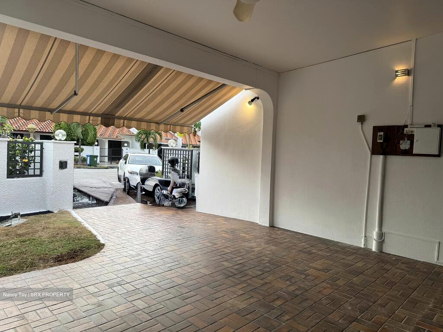 Lorong H Telok Kurau (D15), Terrace #497161561